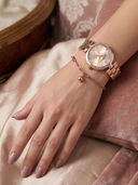 Rose Gold color option