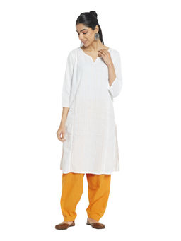 Fabindia - Cotton Embroidered Regular Fit Kurta