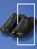 Black color option, Currently selected