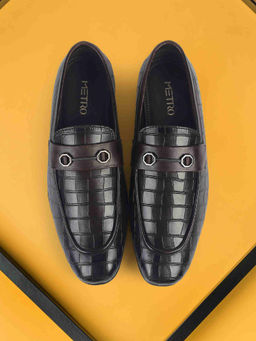 Metro - Men Brown Loafers