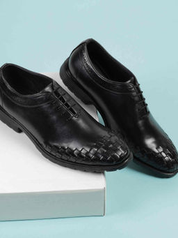 Mochi - Men Black Oxfords