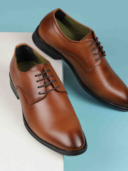 Mochi - Men Brown Derbies