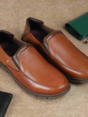 Brown color option, Currently selected