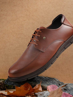 Metro - Men Brown Derbies