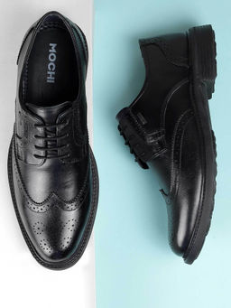 Mochi - Men Black Brogues