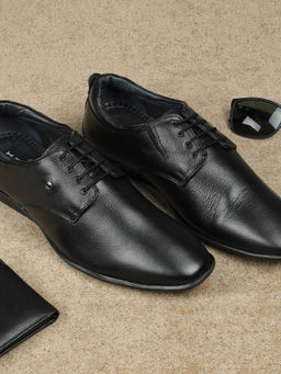 Metro - Men Black Derbies