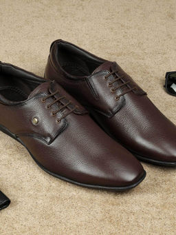 Metro - Men Brown Derbies