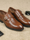 Brown color option, Currently selected