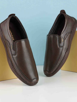 Mochi - Men Brown Loafers