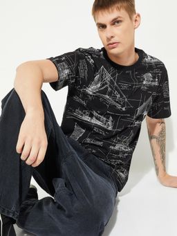 max - Men's Black Cotton Regular Fit Printed T-Shirt