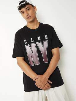 max - Men's Black Cotton Regular Fit Printed T-Shirt