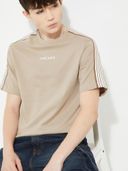 Beige color option, Currently selected
