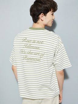 max - Men's Green Cotton Regular Fit Stripes T-Shirt