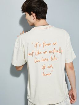 max - Men's Off White Cotton Regular Fit Embroidered T-Shirt