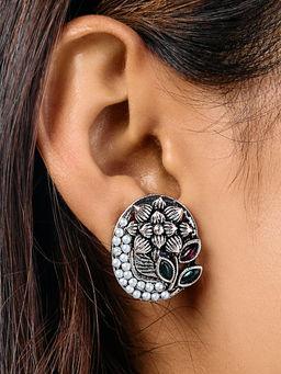 Azai by Nykaa Fashion - Silver Oxidised Intricate Pearl Oval Stud Earrings