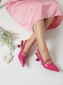 Pink color option, Currently selected