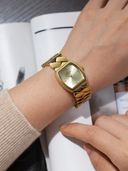 Gold color option, Sold out, Currently selected