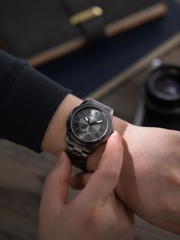 French Connection - Romanite Men Leather Round Grey Dial Watch-FCMX07GNM (Medium)
