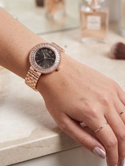 French Connection - Couronne eclat Women Stainless Steel Round Black Dial Watch-FCN0213RGM (Medium)