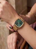 Green color option, Sold out, Currently selected