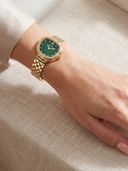 Green color option, Sold out, Currently selected