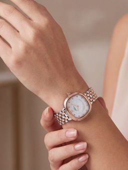 French Connection - eclat Forme Women Stainless Steel Round Silver Dial Watch-FCN0219SRTM (Medium)