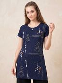Navy Blue color option, Currently selected