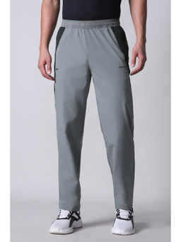 Reebok - Men Grey Track Pant