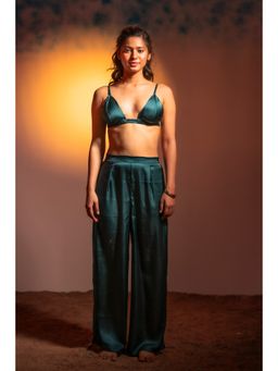 AOBA - Women Green Solid Beachwear Co-Ord (Set of 2)