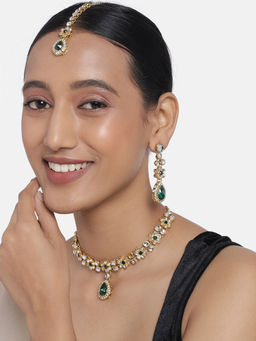 Peora - Gold Plated Green Crystal and Kundan Studded Necklace Earrings Maang Tikka Set