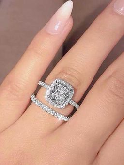 Peora - American Diamond Studded Silver Plated Finger Ring (US 7)