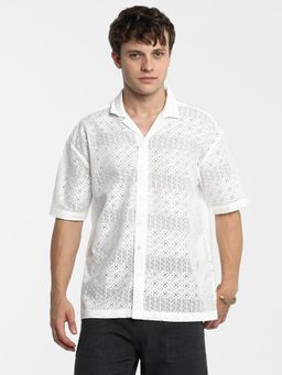 Campus Sutra - Men Ivory White Ditsy Knit Oversized Shirt