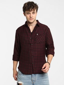 Campus Sutra - Men Wine Red and Charcoal Black Gingham Check Shirt