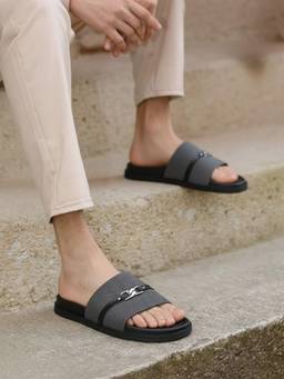 PRIVO - Men Grey Casual Solid Pattern Open Toe Sliders