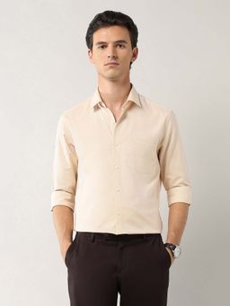 Arrow - Men Peach Self Design Formal Shirt