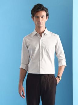 Arrow - Men Brown Self Design Formal Shirt