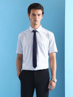 Arrow - Men Grey Solid Formal Shirt