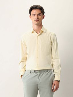 Arrow - Men Yellow Self Design Formal Shirt