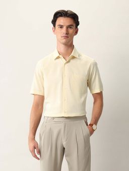 Arrow - Men Yellow Self Design Formal Shirt