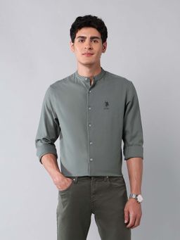 U.S. Polo Assn. Denim Co. - Men Green Solid Casual Shirt