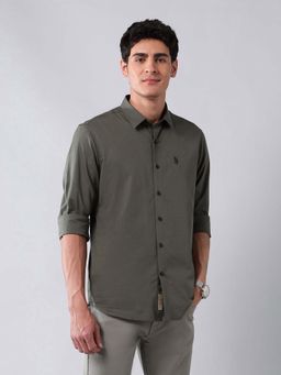 U.S. Polo Assn. Denim Co. - Men Green Solid Casual Shirt
