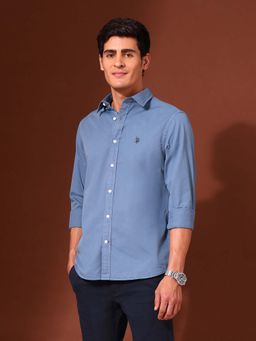 U.S. POLO ASSN. - Men Blue Solid Casual Shirt