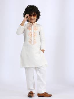 Neha Gursahani - Embroidered Ivory Kurta With Pant