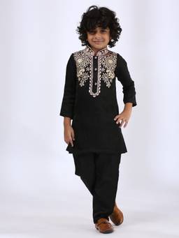 Neha Gursahani - Black Embroidered Kurta With Pant