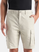 White color option, Sold out, Currently selected