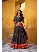 Black color option, Currently selected