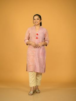Stree Basics - Women Pink Stripes Printed Kurti