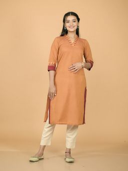 Stree Basics - Women Rust Solid Kurti