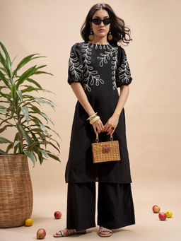 VISHUDH - Women Black Embroidered Elasticated Kurta