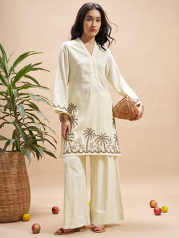 VISHUDH - Women Cream Embroidered Straight Kurta